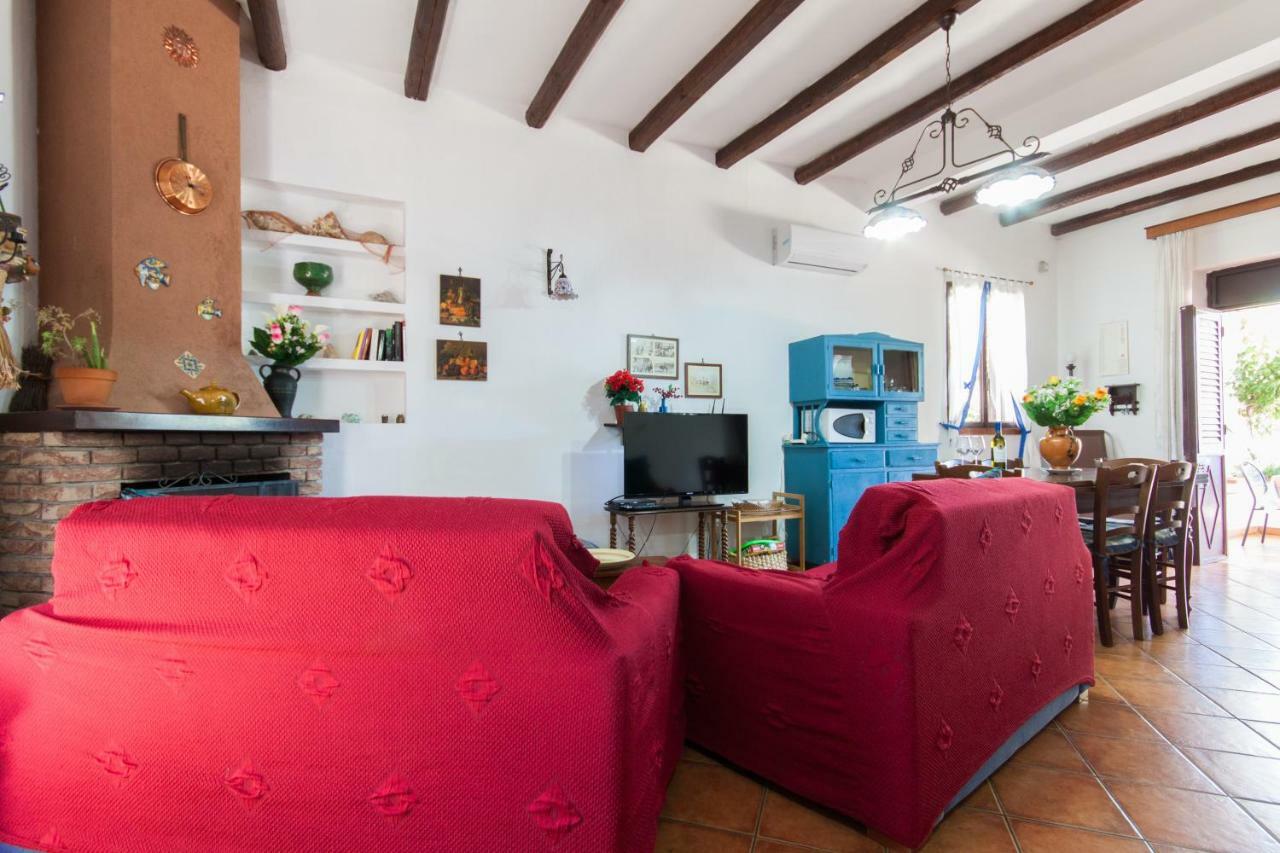 Villa Cala Bianca Castellammare del Golfo Bagian luar foto